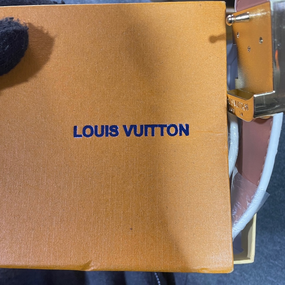 Louis Vuitton Belt | White checkered | gold buckle